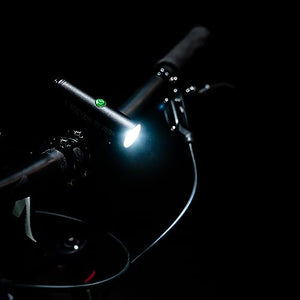 LEZYNE Classic Drive 700XL Bicycle USB Rechargeable IPX7 White LED Front Light w/Multiple Solid & Flash Modes | Integrated Versatile Strap Mount Compatible with Handlebars, 700 Lumens