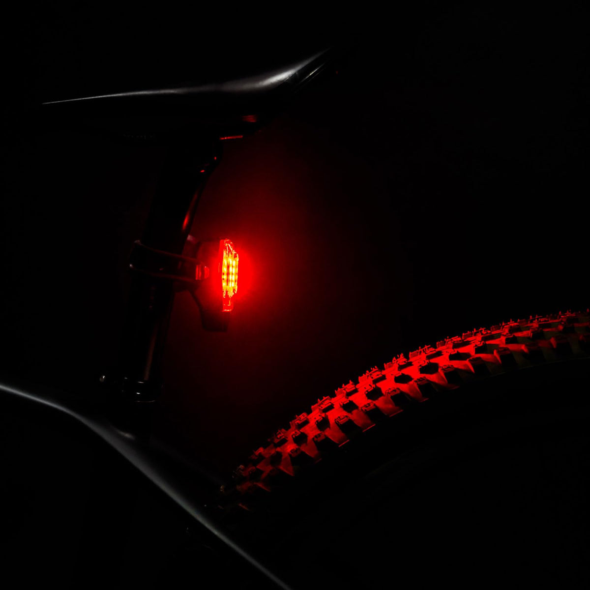 LEZYNE KTV Drive Pro Alert Rear - Bicycle USB Rechargeable Durable Weather-Resistant IPX7 White LED Tail Light with Solid & Flash Modes | Includes Silicone Rubber Mounting Strap | 75/150 Lumens